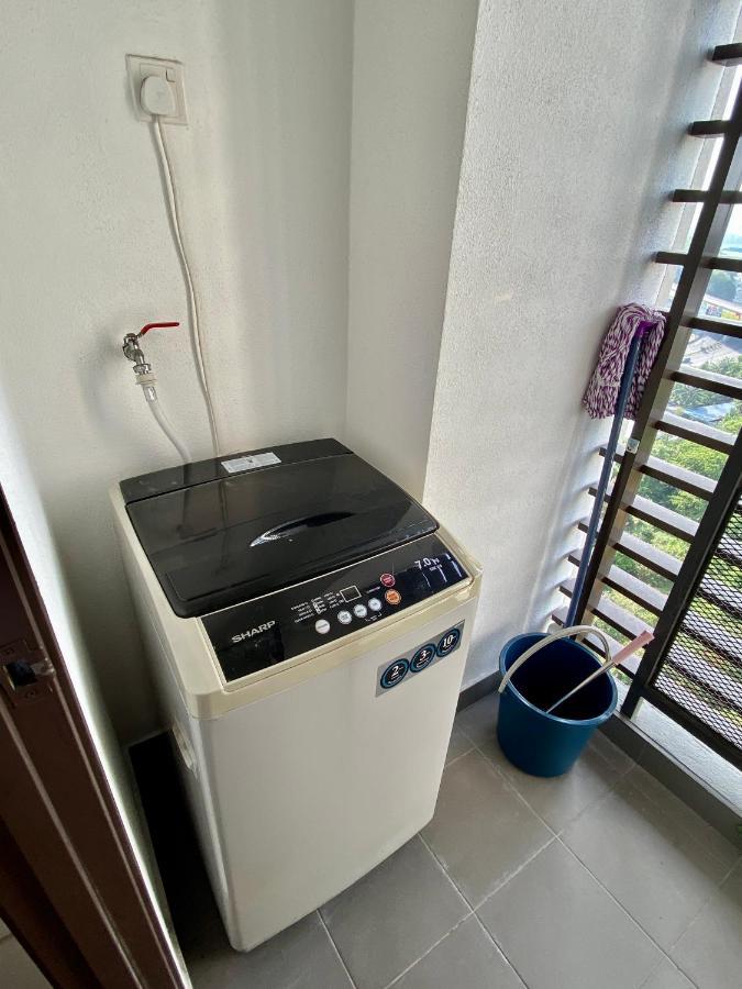 Landmark Residence 2, Studio For 2 Pax, High Floor, Nice View, Free Parking, Budget Stay Kajang Esterno foto