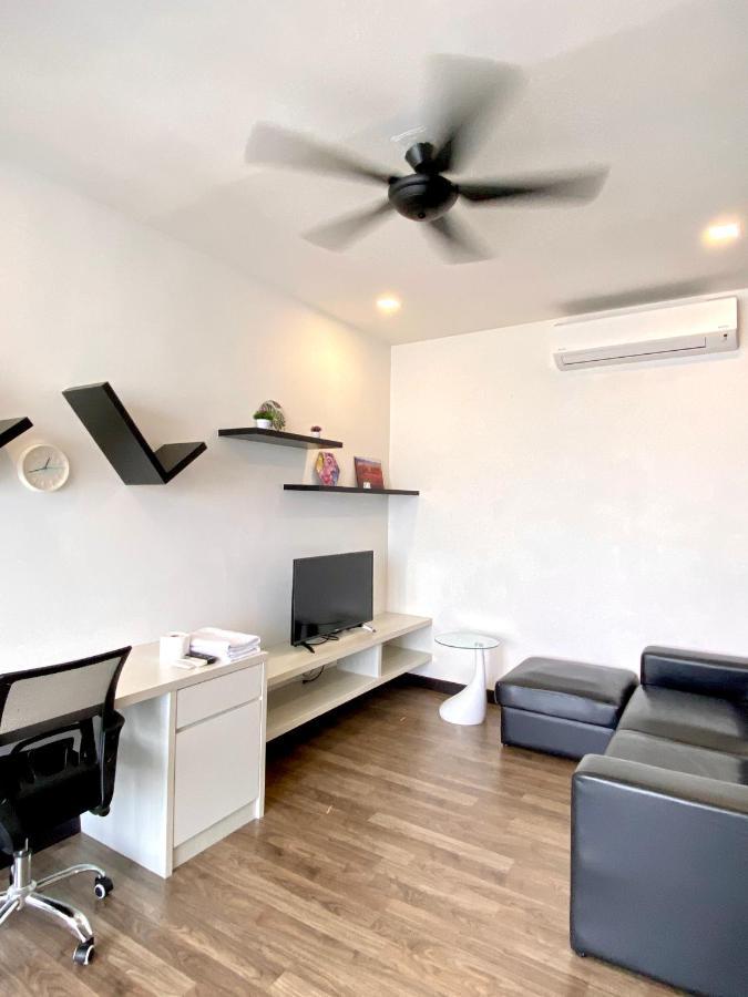 Landmark Residence 2, Studio For 2 Pax, High Floor, Nice View, Free Parking, Budget Stay Kajang Esterno foto